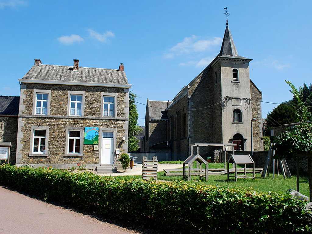Eglise du Sacré-Coeur de Poulseur