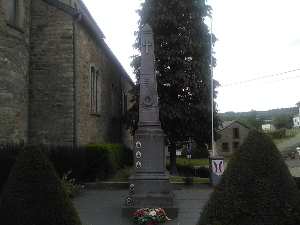 Monument aux Morts de Ville-du-Bois