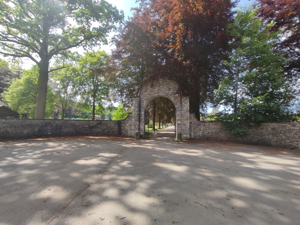 Le Château de Farnières